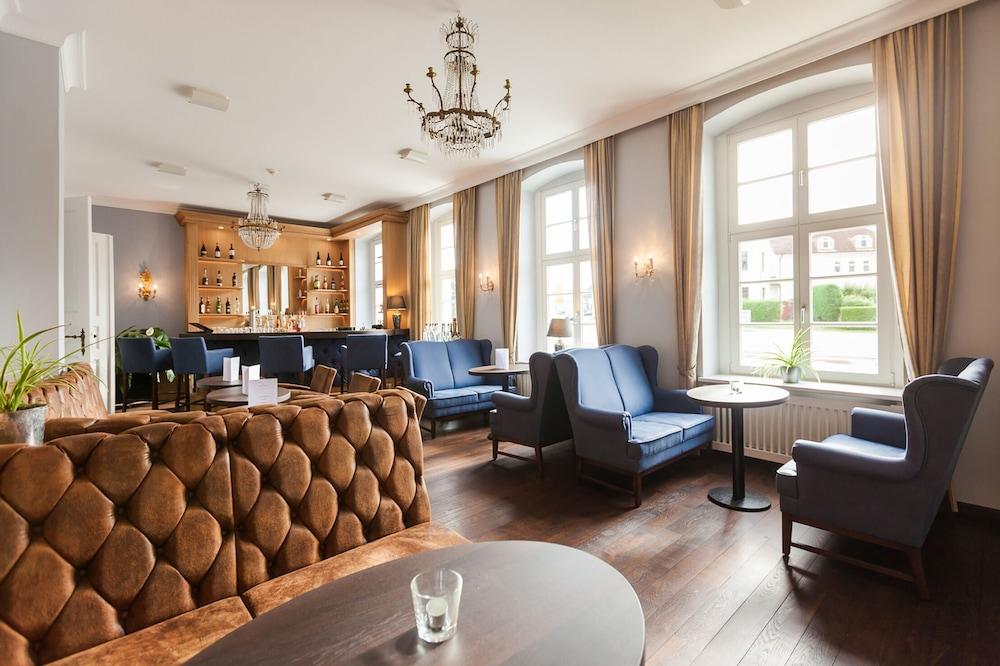 Hotel Prinzenpalais 바트 도베란 외부 사진