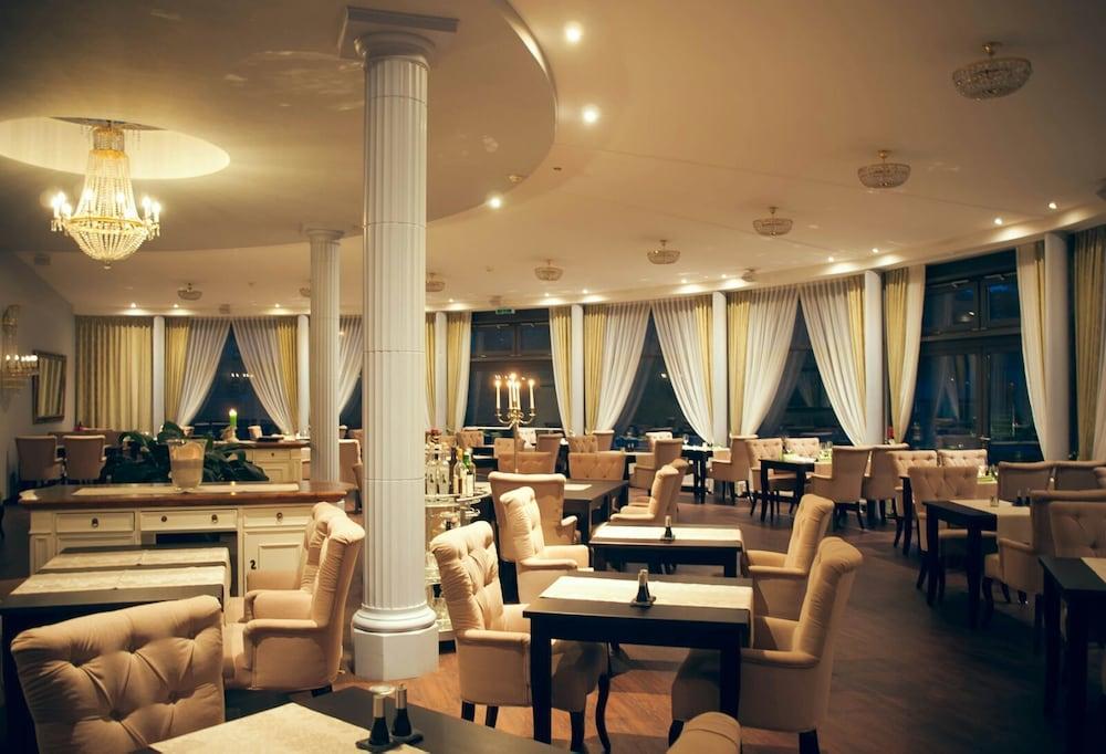 Hotel Prinzenpalais 바트 도베란 외부 사진
