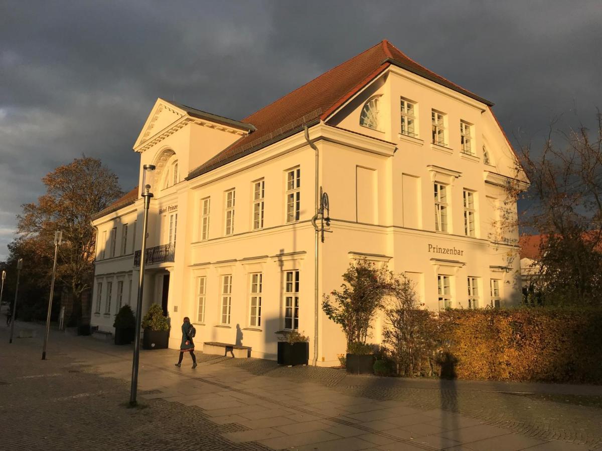 Hotel Prinzenpalais 바트 도베란 외부 사진