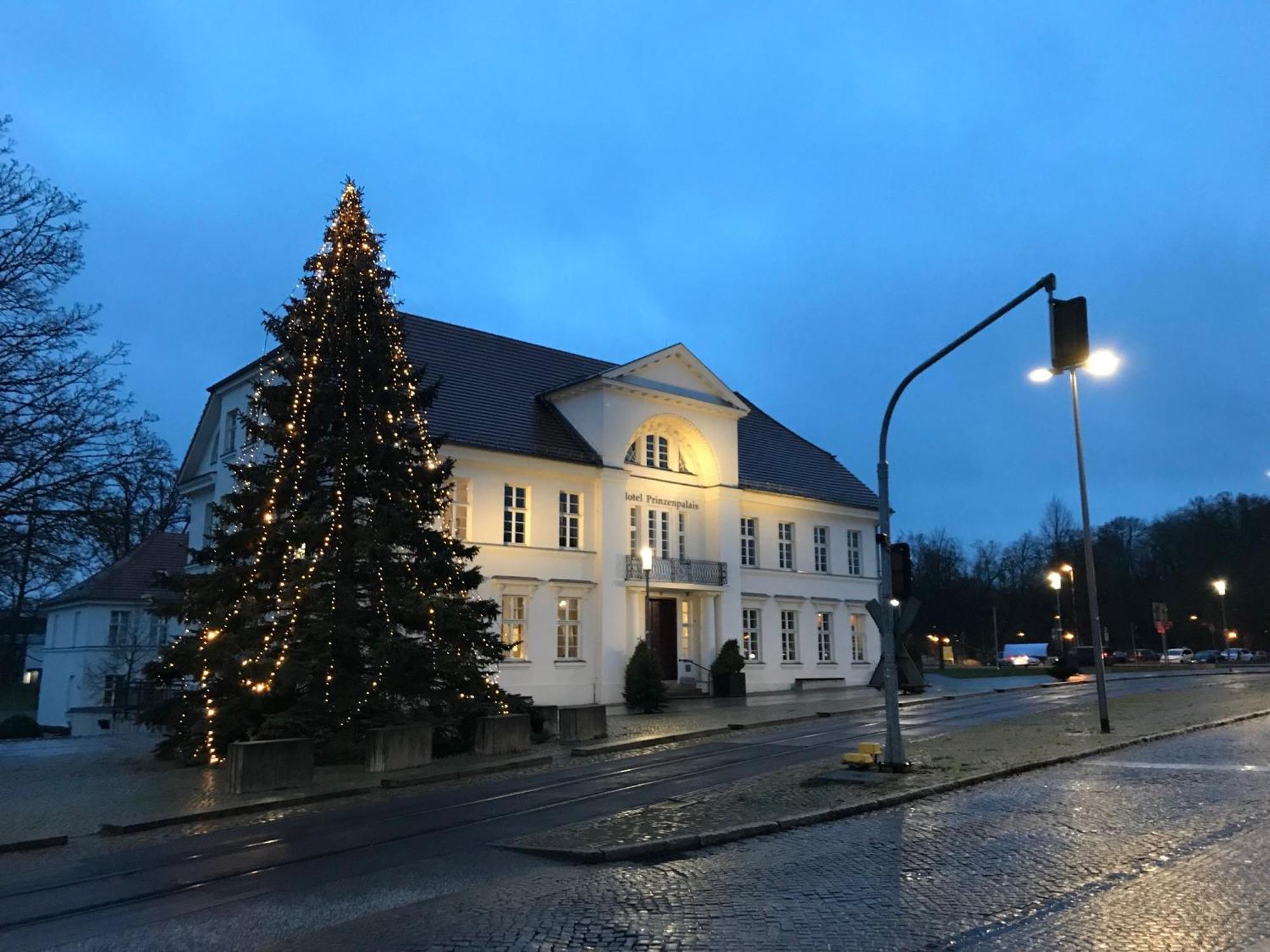Hotel Prinzenpalais 바트 도베란 외부 사진