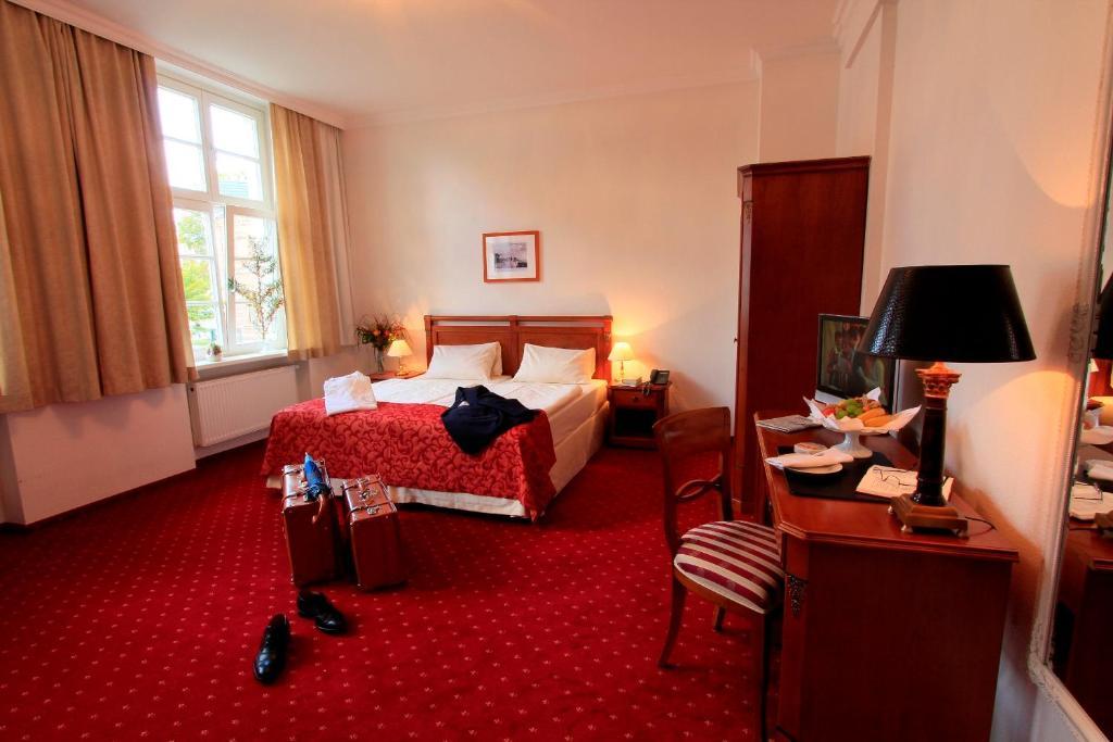 Hotel Prinzenpalais 바트 도베란 객실 사진